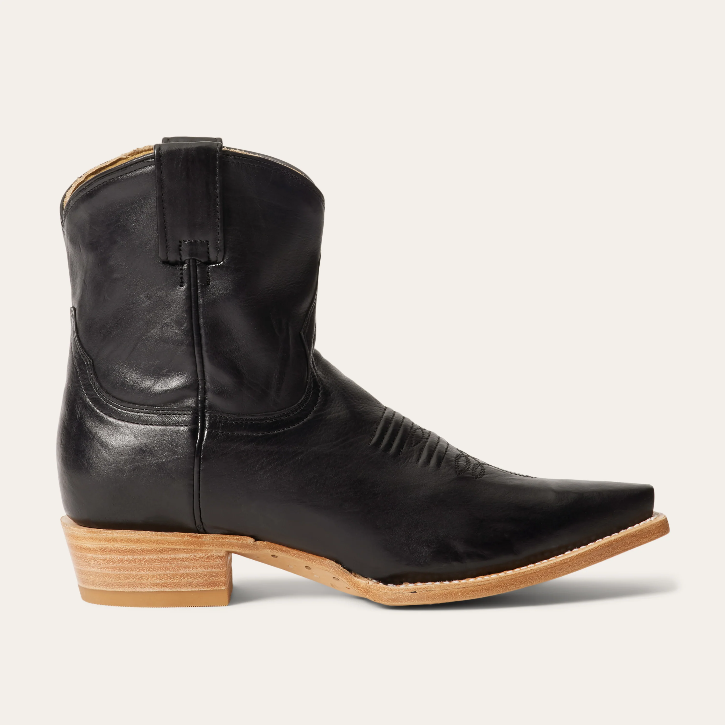 10675-riley-shorty-boots-2.webp Riley Shorty Boots