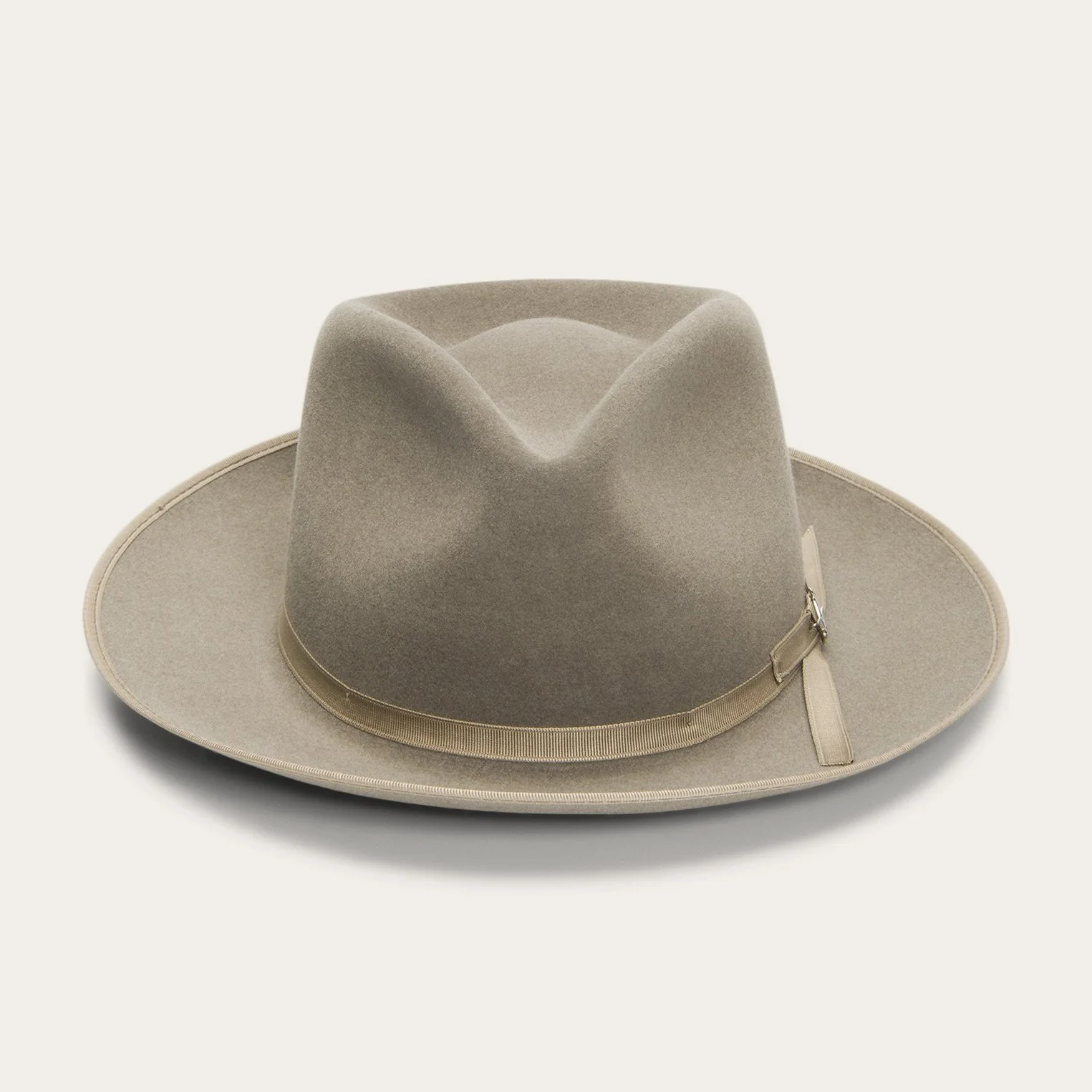 1825-stratoliner-fedora-1.webp Stratoliner Fedora