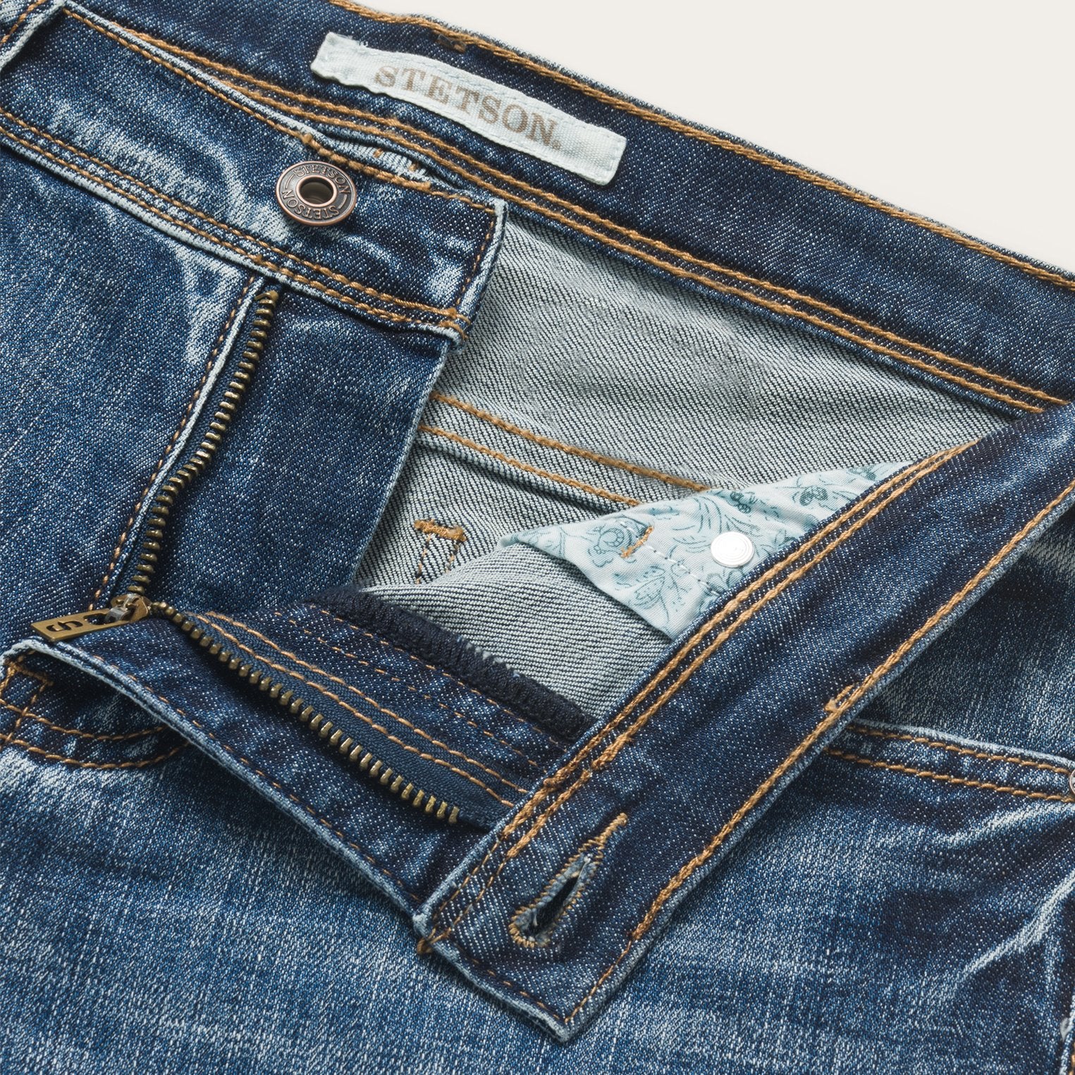 Ankle-Length Boyfriend Fit Jean